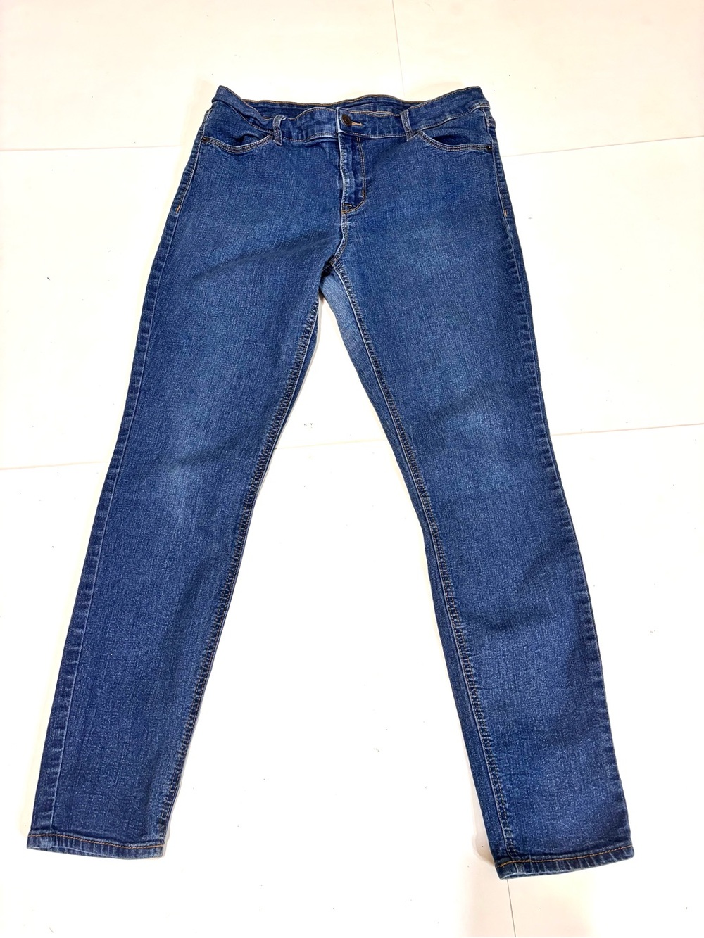 50. Old Navy Women's Skinny Mid Rise Jeans - Dark Blue - Picture 2 of 12